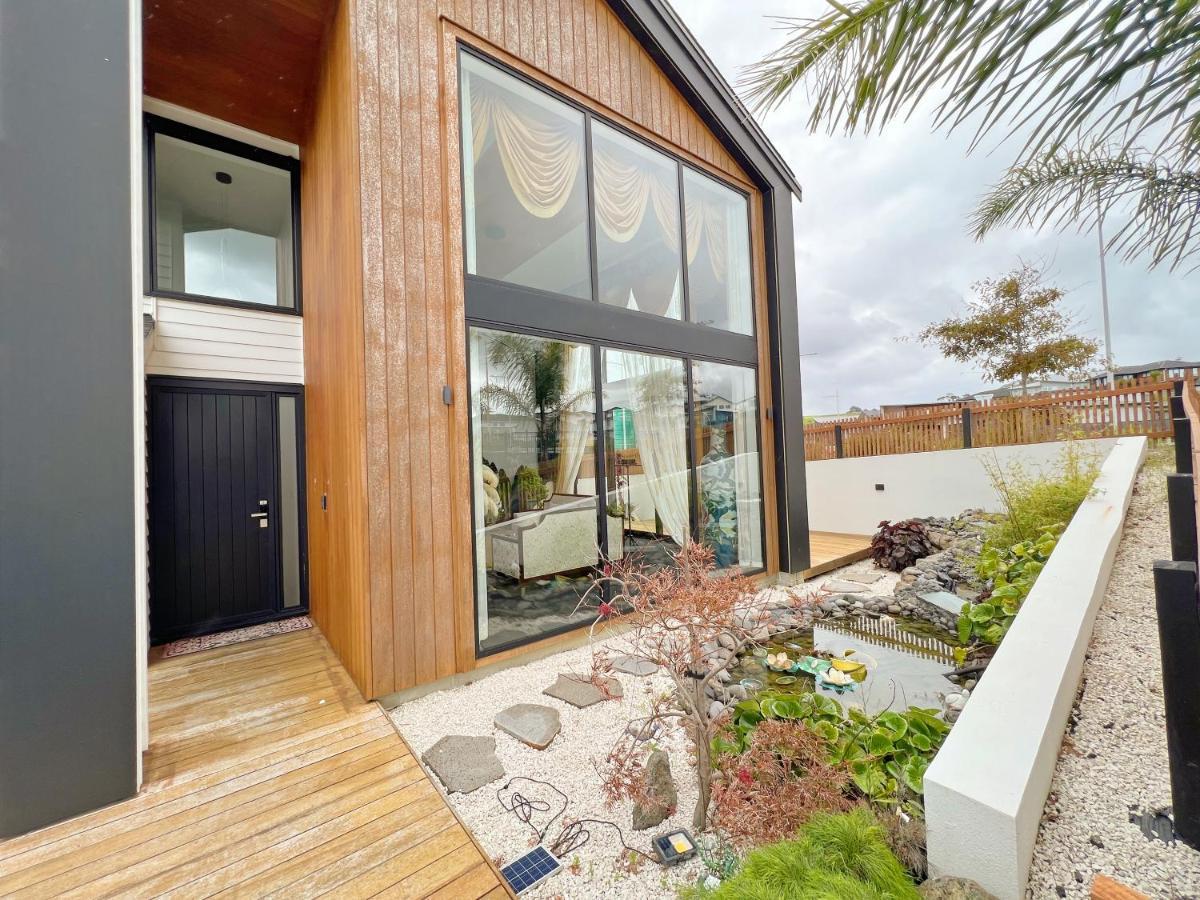 فيلا أوكلاندفي Elegant Beach House In Long Bay المظهر الخارجي الصورة